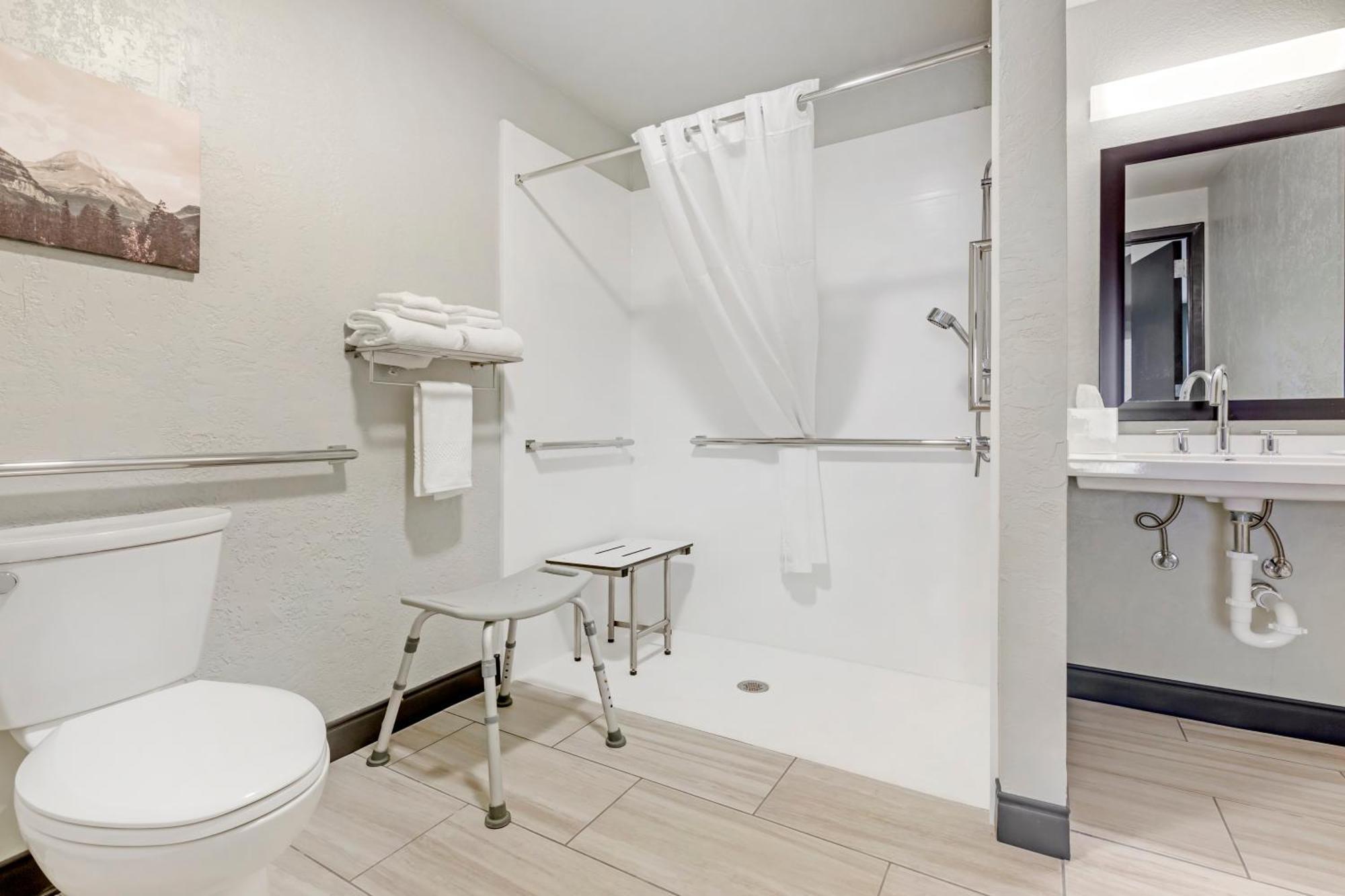 Quality I-15 Inn 2*